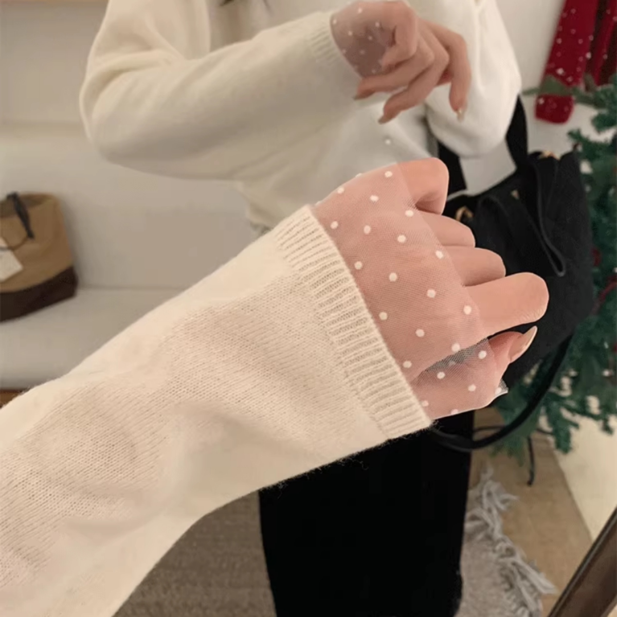 骨格ウェーブ ドットチュール 重ね着風ボタンニット