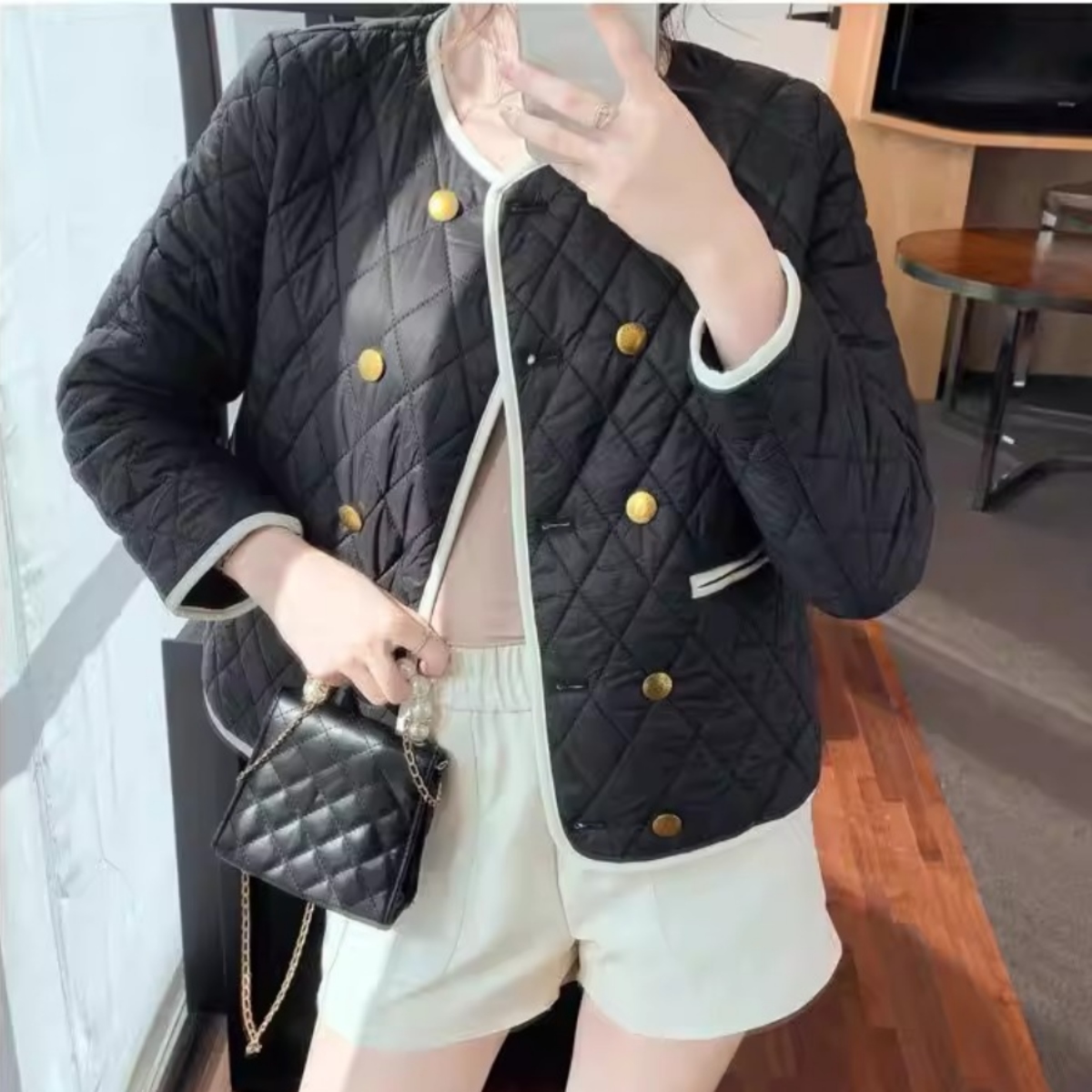 骨格ウェーブ ノーカラーキルティングジャケット アンティーク調ボタン