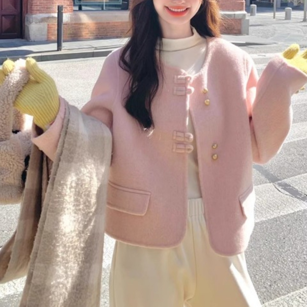 骨格ウェーブ パウダーピンク ノーカラーコート ショート丈