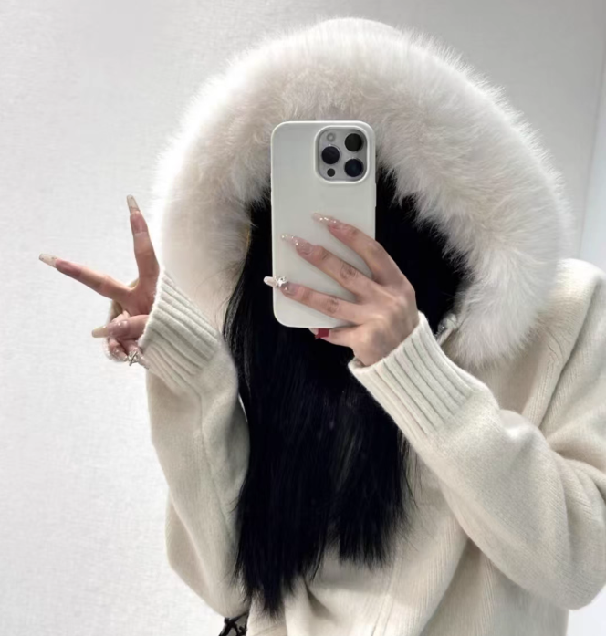 骨格ウェーブ 大人カジュアル  ビッグファー フード付きニットカーディガン