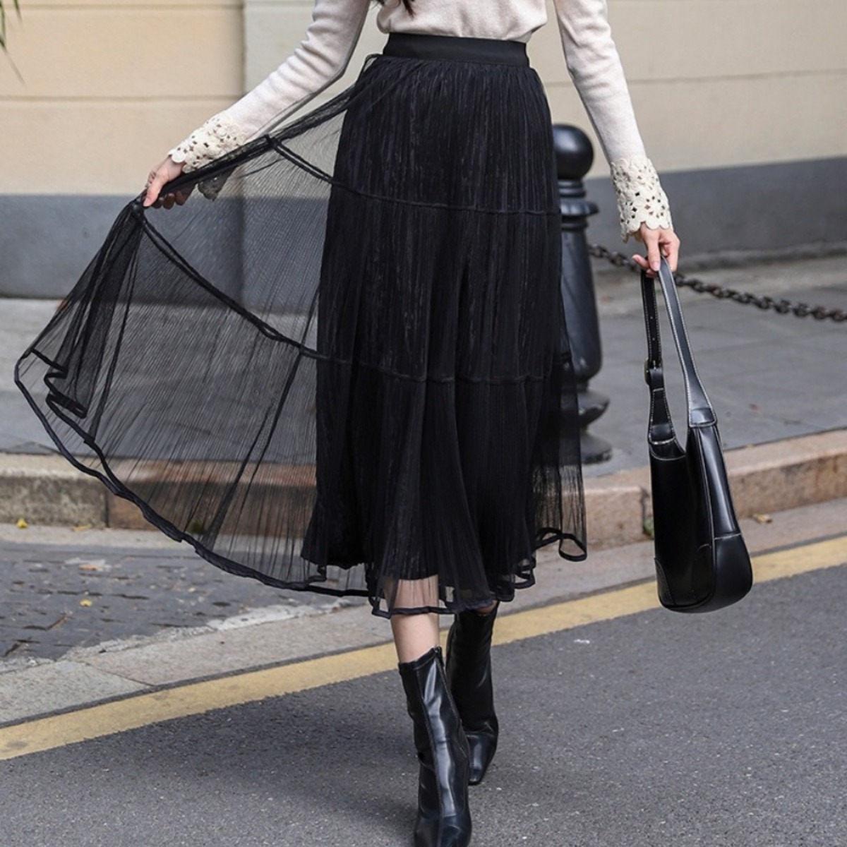 骨格ウェーブ フレアチュールスカート