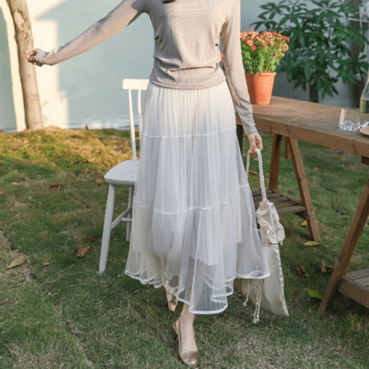 骨格ウェーブ フレアチュールスカート