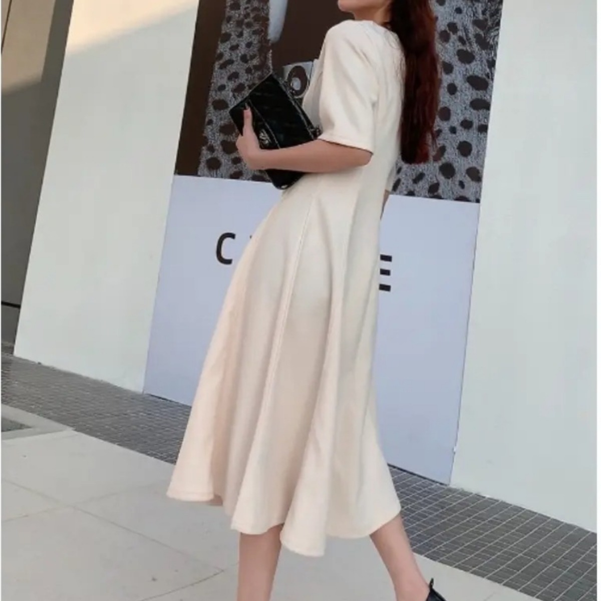 骨格ウェーブ上品ミモレ丈 5分袖フレアワンピース