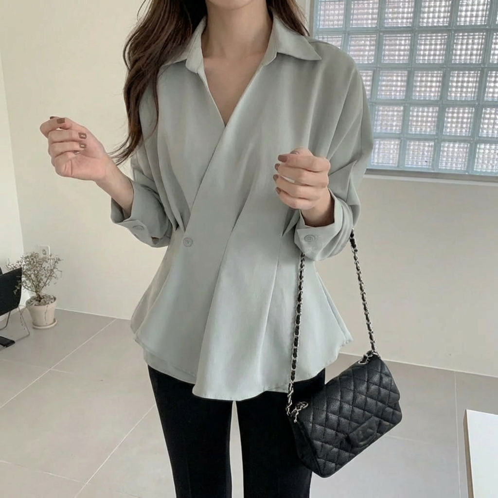 骨格ウェーブ 上半身すっきり ペプラムカシュクールシャツ