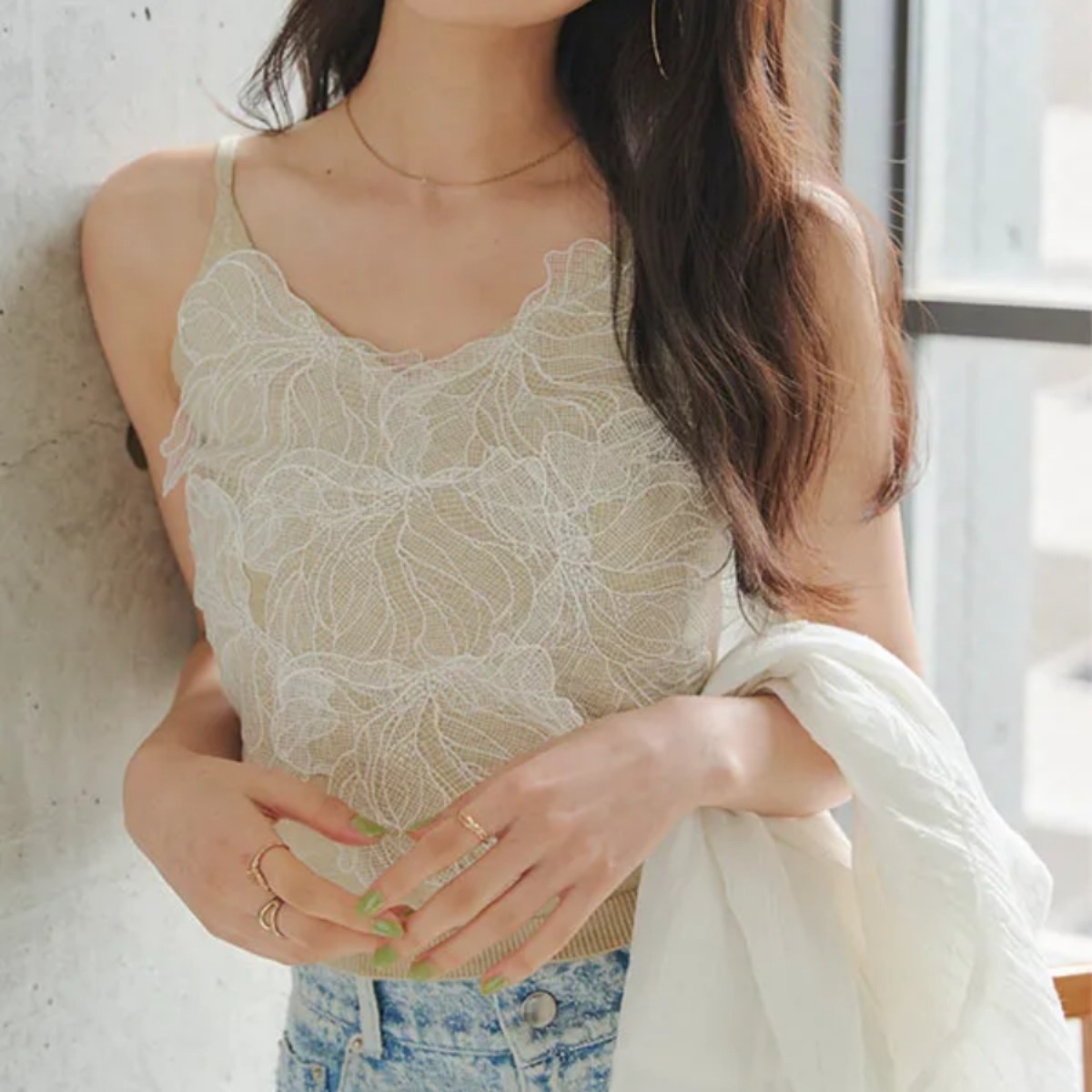 骨格ウェーブ上品レース ニットキャミトップス