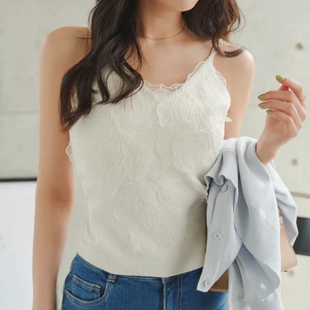 骨格ウェーブ上品レース ニットキャミトップス