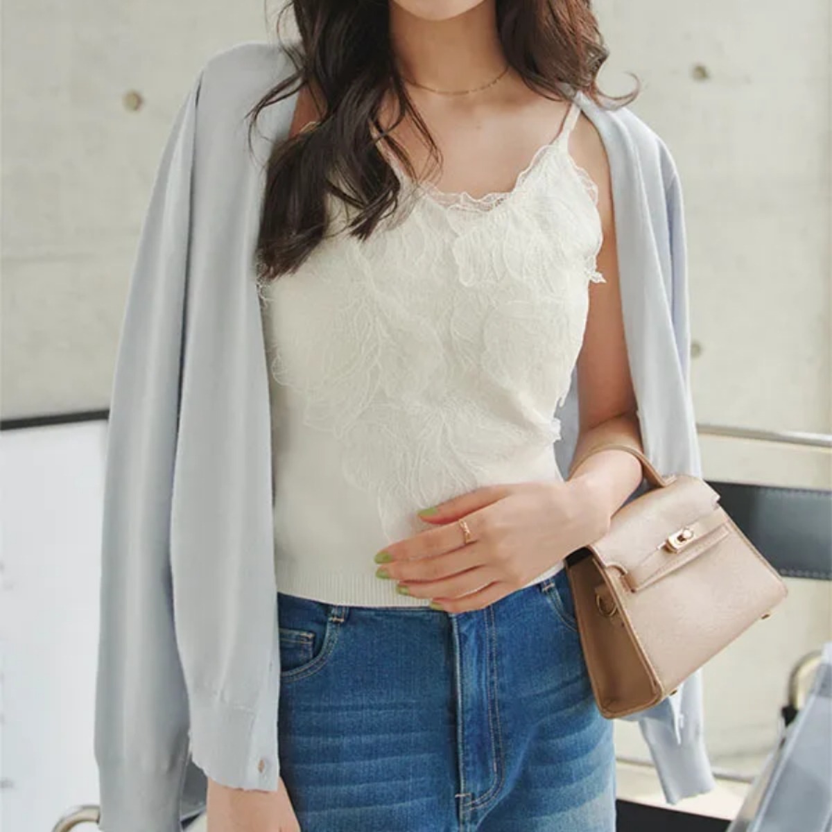 骨格ウェーブ上品レース ニットキャミトップス