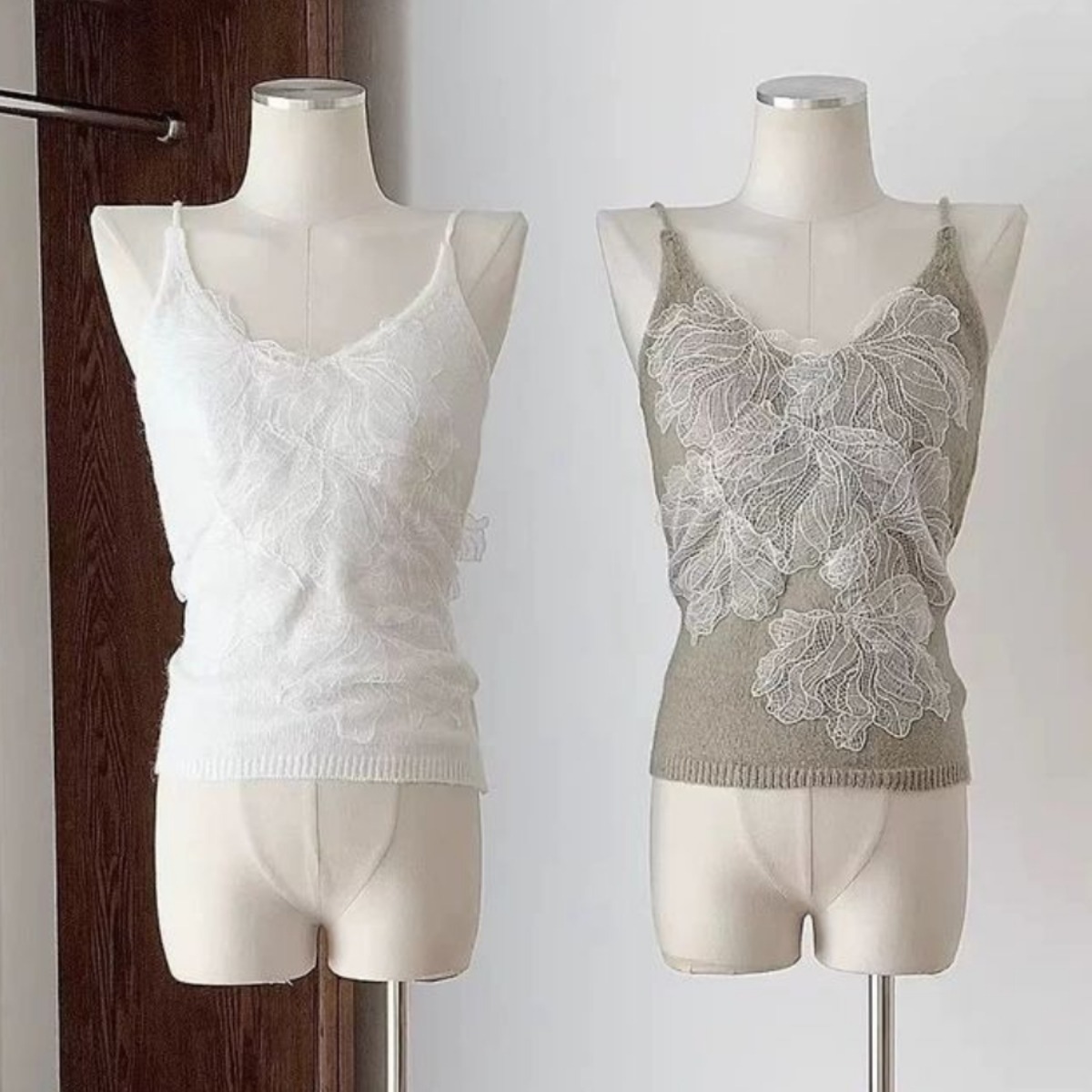 骨格ウェーブ上品レース ニットキャミトップス