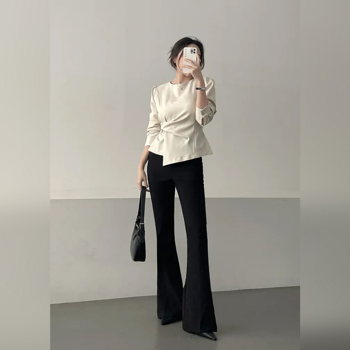 骨格ウェーブ  細見え 韓国風 ドレープブラウス