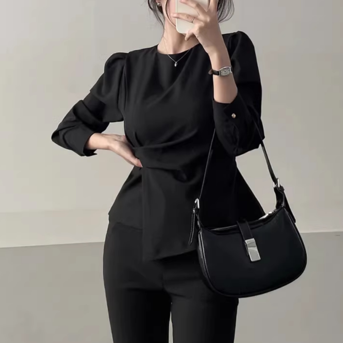 骨格ウェーブ  細見え 韓国風 ドレープブラウス