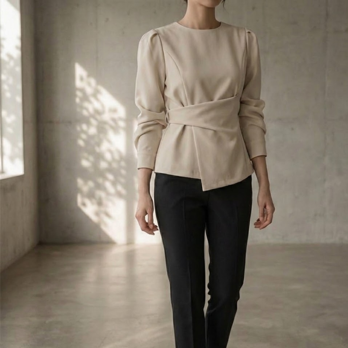 骨格ウェーブ  細見え 韓国風 ドレープブラウス