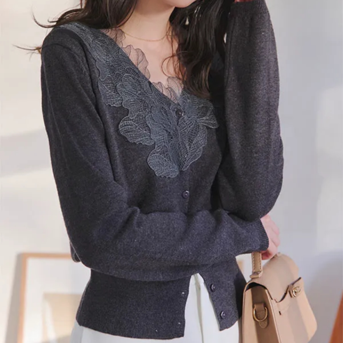 骨格ウェーブ 襟レース ニットカーディガン