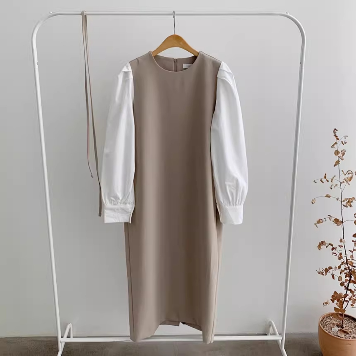 骨格ウェーブ パフスリーブウエストマークロングワンピース