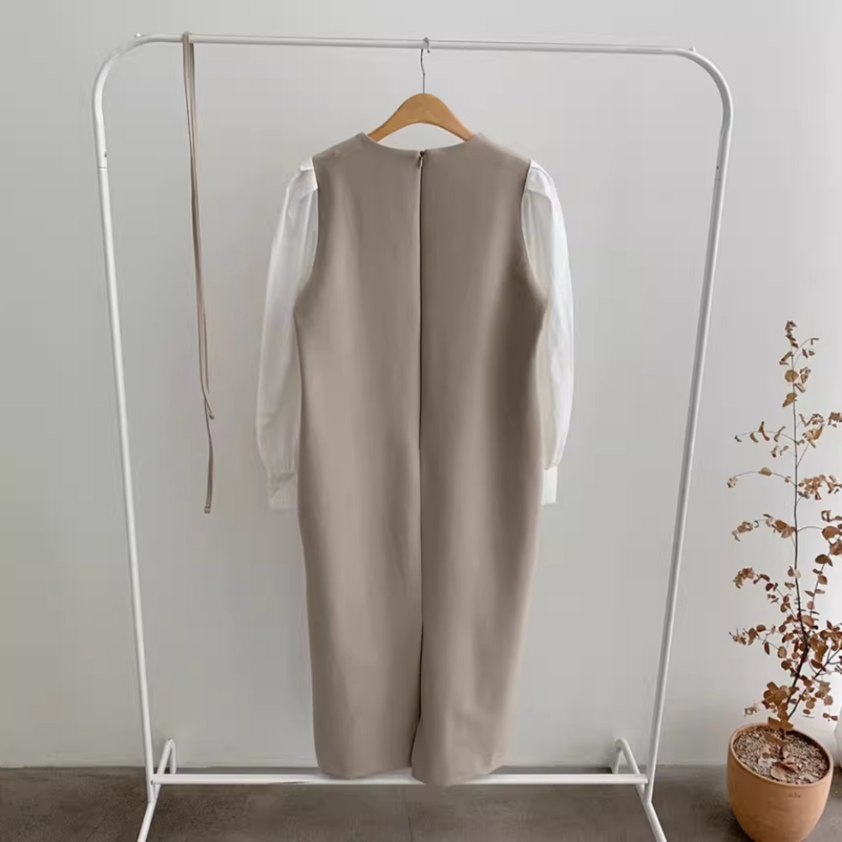 骨格ウェーブ パフスリーブウエストマークロングワンピース