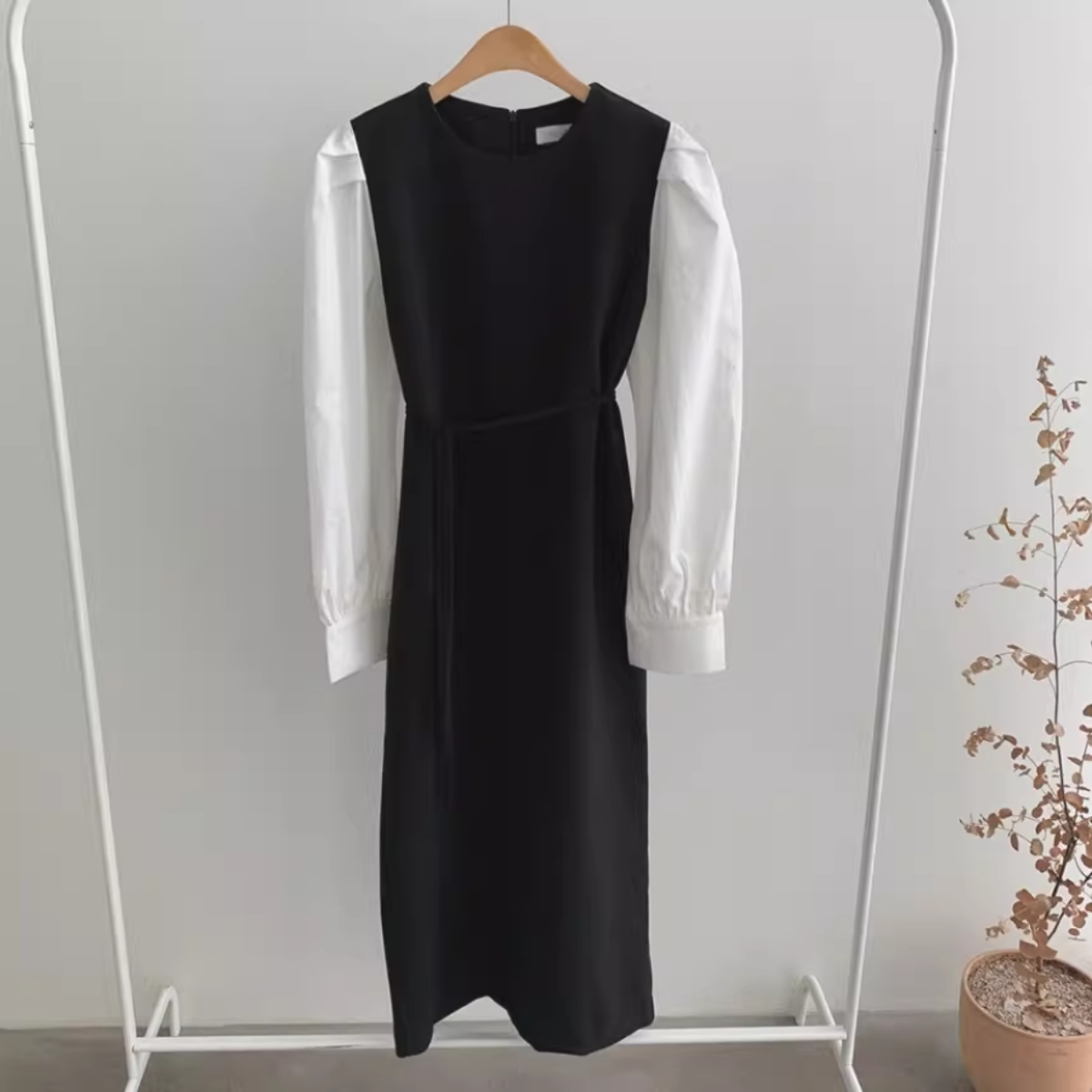 骨格ウェーブ パフスリーブウエストマークロングワンピース